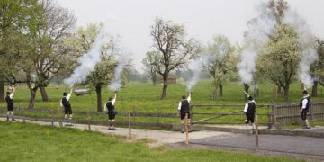 Unforgettable Moments: Benjamin Karl’s Epic Shirtless Celebration Captured in Stunning Photos!