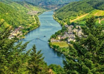 Silolo River: The Solomon Islands’ New Ecohydrology Paradise Awaits!
