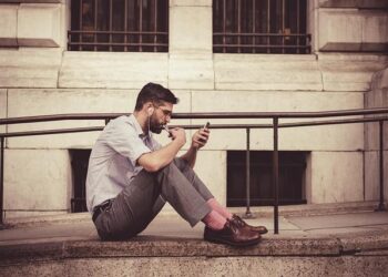 Unleashing Potential: The Surprising Effects of Smartphones on Athletic Performance