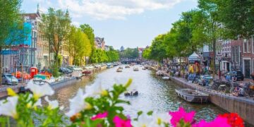 Revolutionary Electric Dredger Unveiled by Netherlands’ Dekker Group!