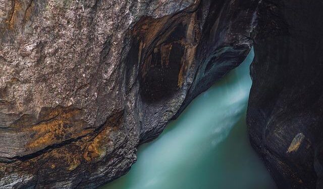 St. Helena Sheriff Shuts Down Troubling Bar After Devastating Mass Shooting