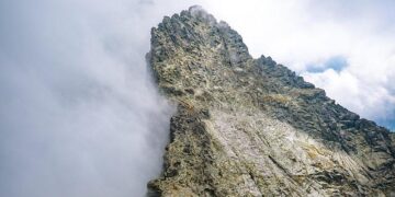 Heart-Pounding Dvorsky Goal Secures Slovakia’s Triumph in Group B!