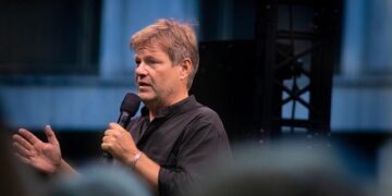 Tanzania’s Crucial Election: Navigating the Challenges of Rising Authoritarianism in East Africa