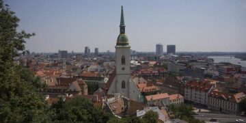 Bucharest Stock Indices End the Week on a Down Note: Fondul Proprietatea Faces Setback