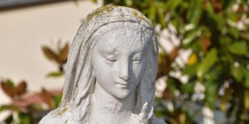 Jerusalem Reacts Strongly to Shocking Mock Execution of Israel Effigy at Carnival