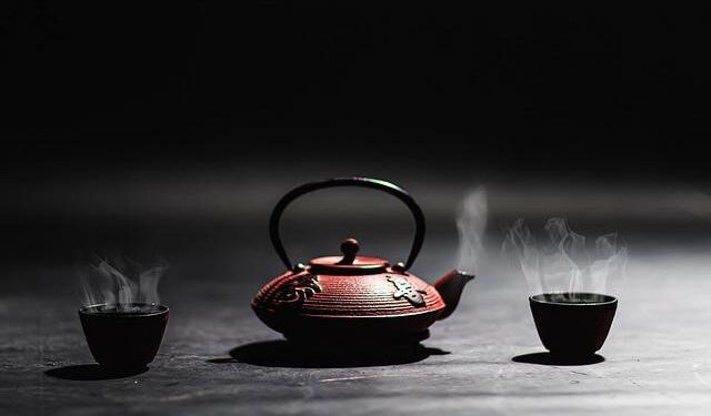 Vance and Hegseth Pay Tribute to Fallen Heroes in Heartfelt Dignified Transfer Ceremony