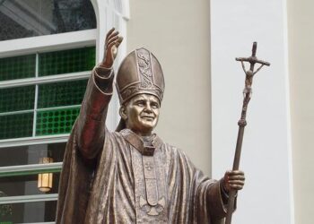 Revitalizing Faith: The Pope’s Vision of a Church United as the People of God