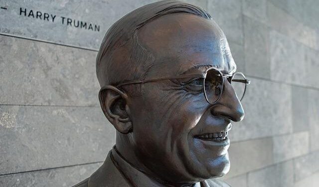 Building Bridges: President von der Leyen and Prime Minister Spajić Explore Exciting Future Collaborations