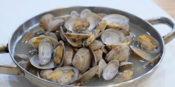 Uncover the Rich Flavors and Baking Traditions of Ethiopia!