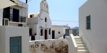 Greece Deploys Warships and Jets to Cyprus Amid Rising Tensions After Drone Strikes on UK Air Base