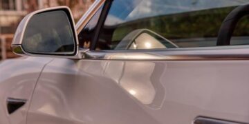 Tesla Faces Tough Competition from Chinese Rivals in Europe