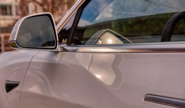 Tesla Faces Tough Competition from Chinese Rivals in Europe