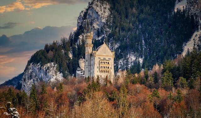 Get Ready for Drama-Free Fun: Kristin Cavallari Teases Exciting Laguna Beach Reunion This Friday!