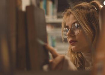 Rory McIlroy’s Jaw-Dropping Tee Shot on Augusta’s 14th Hole: A First Round for the Ages!