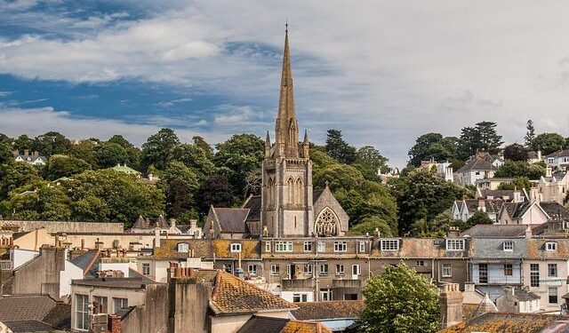 UK Arms Brokers on Trial: Unraveling the Controversial Libya and Sudan Deals