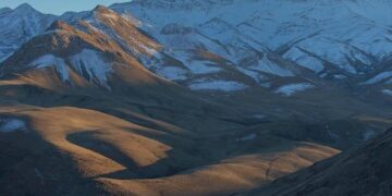 How Iran’s Turmoil is Shaping the Future of Plastic Bag Production in South Korea