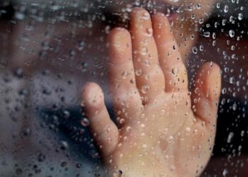 Finding Joy in the Rain: Uncovering Weekday Romance in American Samoa