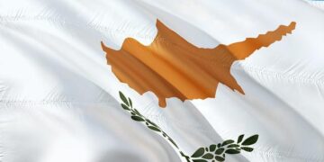 EU Diplomat Encourages Southeast Asia to Seek New Paths Beyond Russian Oil