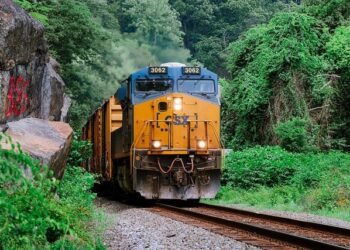 Chaos on the Tracks: Two Freight Train Derailments Disrupt Lithuania’s Key Rail Routes