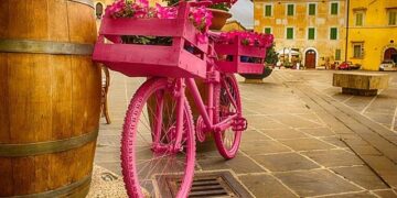Paul Magnier Triumphs as Giro d’Italia Bids Farewell to Bulgaria!