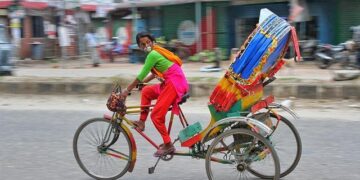 Empowered on Wheels: The Inspiring Journey of Female Rickshaw Drivers in Sierra Leone