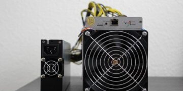 Transforming Income: The Game-Changing Impact of Crypto and Starlink on Universal Basic Income