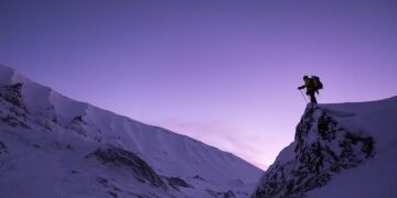 Heartbreaking Tragedy: Three Latvian Climbers Lose Their Lives on North America’s Tallest Peak