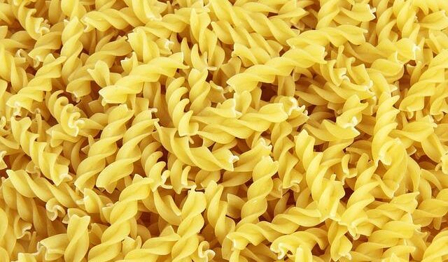 Savor Irresistible Pasta and Heavenly Cheesecake at the Italian Street Fest!