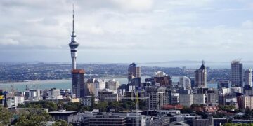 Unleash Your Wanderlust: Thrilling Flight Choices from Auckland to Niue!