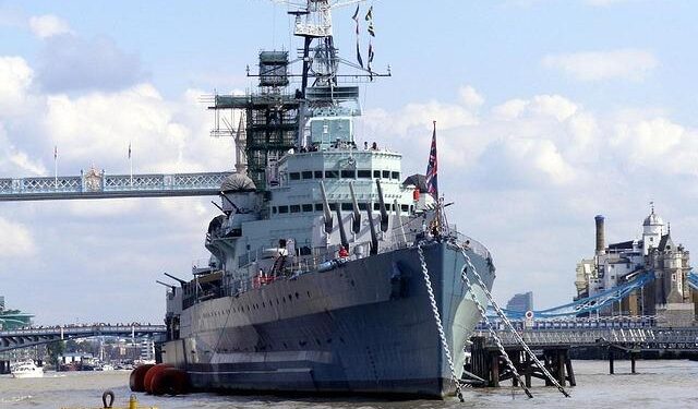 Royal Navy’s Groundbreaking Visit to Pitcairn: Discover the UK’s Hidden Gem in the Pacific!