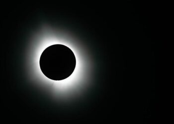 Experience the Awe: Total Solar Eclipse Enchants Millions Across Greenland, Iceland, Spain, and the UK!
