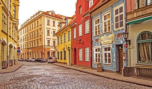 Latvia Makes a Bold Move: Banning Fresh Produce Imports from Russia and Belarus!