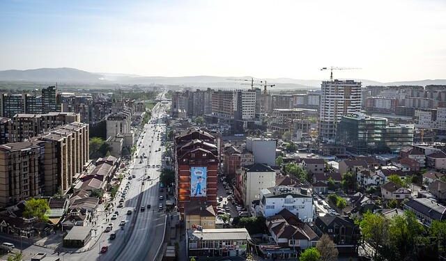 Kosovo Prepares for Unexpected Snap Elections as Presidential Deadlock Continues