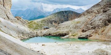 Embark on an Adventure: Explore Europe’s Last Untamed Wilderness on This Epic Hiking Trail!