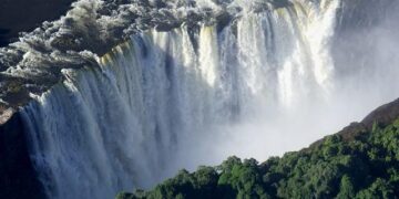 Transforming Healthcare Access: How Telehealth is Revolutionizing Rural Zimbabwe
