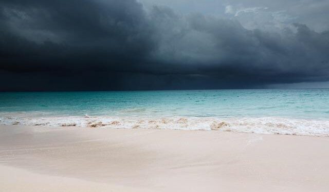 Hurricane Lala Strikes Hawaii: Devastating Floods and Ferocious Winds Create Havoc