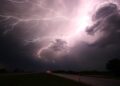 Hawaii Braces for Storm Moke: Anticipating Up to 15 Inches of Rain!
