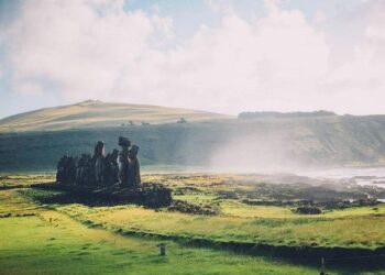 Vast 270,000 Square Miles Surrounding Easter Island Transformed into Indigenous-Managed Ocean Reserve!