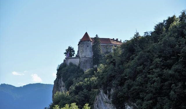 Discover the Magic of Slovenia: An Unforgettable Road Trip Through the Breathtaking Julian Alps!