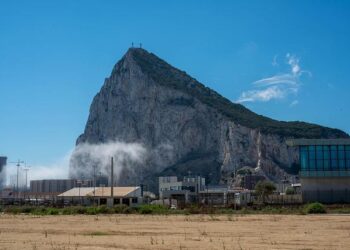 Can Gibraltar’s Renewable Energy Revolution Fuel Its Future Growth?