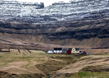 Brave Helicopter Rescues in the Faroe Islands: A Lifeline for Lives and Livestock
