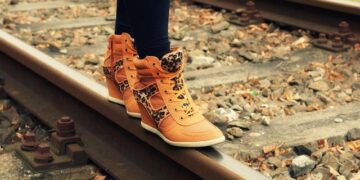 Step into Fall: Queen Mary of Denmark’s Must-Have Leopard Print Shoes!