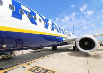 How Ryanair Turned Air Travel into a Thrilling and Profitable Experience by Embracing Discomfort