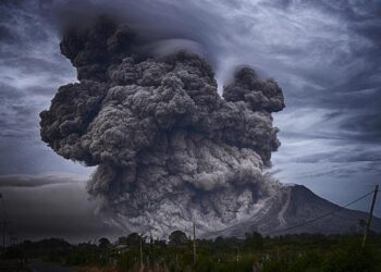 Vanuatu’s Volcanic Eruption: Is a Tsunami on the Horizon? Here’s What You Should Know!