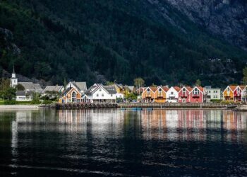 Unveiling Norway’s Luxury Revolution: Indulge in Michelin Stars, Lavish Hotels, and Elite Cruises