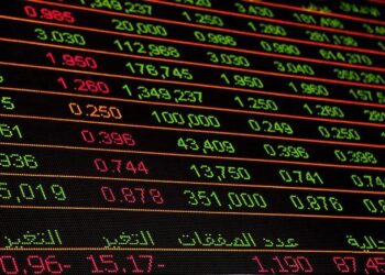 Record-Breaking Rally: S&P 500 Reaches New Heights Despite France’s Protests