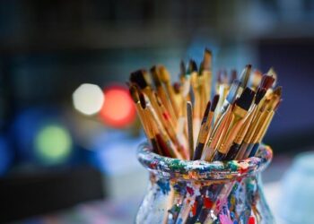 Niue Artist Brings Ancestral Tales to Life in Stunning Auckland Exhibition