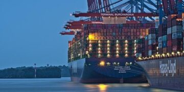 How Rising Tanker Fees Are Tightening the Grip on US Oil Exports to Asia